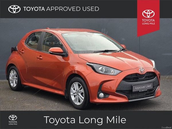 Toyota Yaris Hatchback, Petrol, 2022, Orange