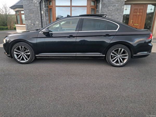 Volkswagen Passat Saloon, Diesel, 2017, Black