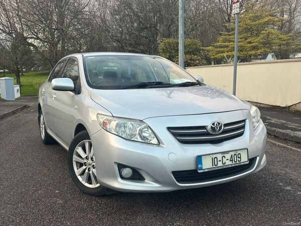 Toyota Corolla Saloon, Petrol, 2010, Silver