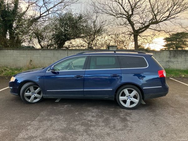 Volkswagen Passat Estate, Diesel, 2010, Blue