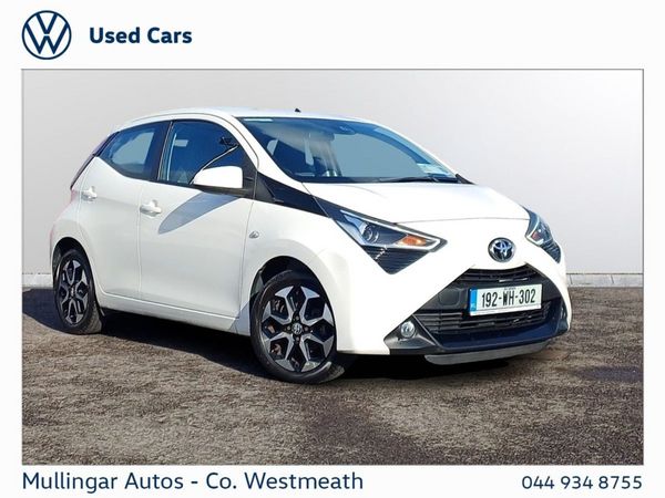Toyota Aygo Hatchback, Petrol, 2019, White