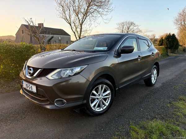 Nissan Qashqai Hatchback, Diesel, 2015, Brown