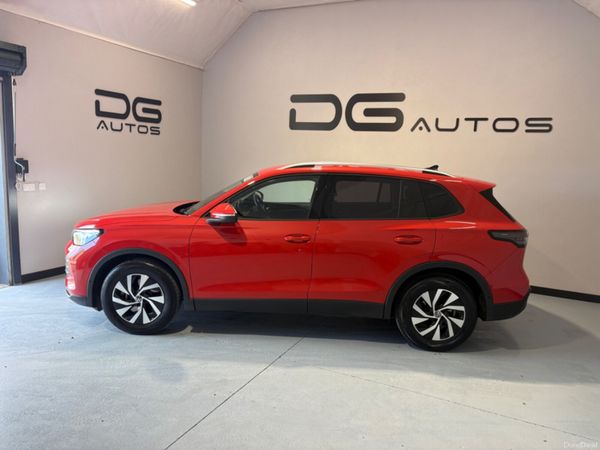 Volkswagen Tiguan SUV, Diesel, 2024, Red
