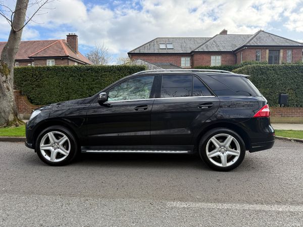 Mercedes-Benz M-Class SUV, Diesel, 2014, Black