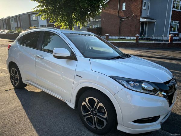 Honda Vezel MPV, Petrol Hybrid, 2017, White