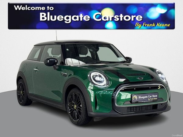 Mini Cooper Hatchback, Electric, 2022, Green