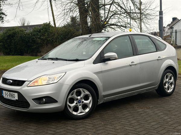 Ford Focus Hatchback, Diesel, 2011, Silver