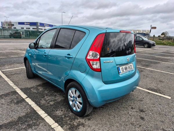 Suzuki Splash Hatchback, Petrol, 2010, Blue