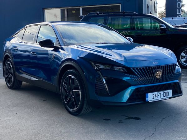 Peugeot 408 Hatchback, Petrol, 2024, Blue