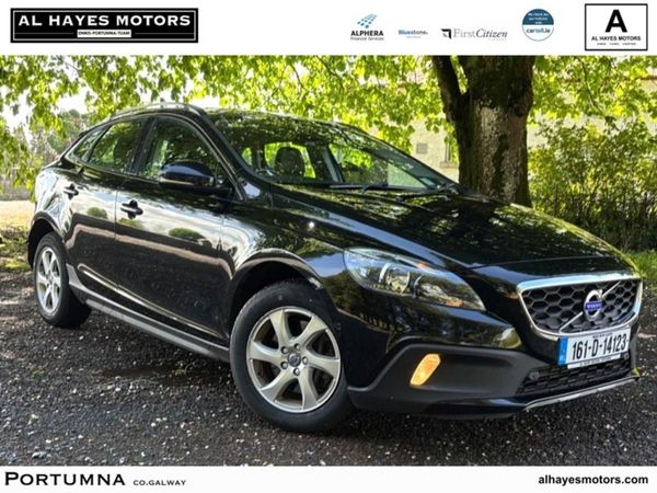 Volvo V40 Hatchback, Diesel, 2016, Black