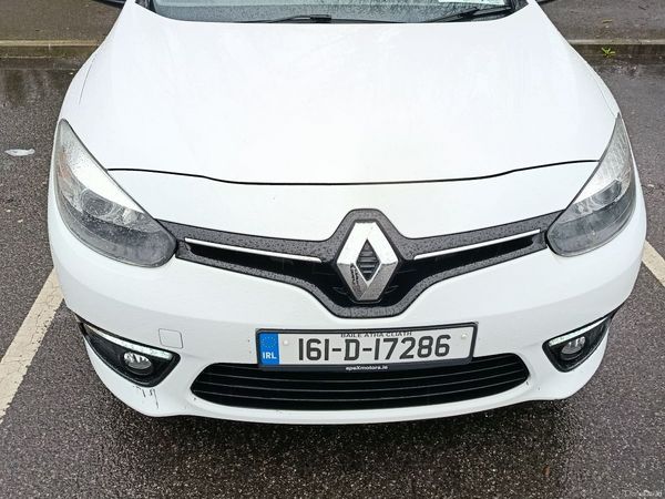 Renault Fluence Saloon, Diesel, 2016, White