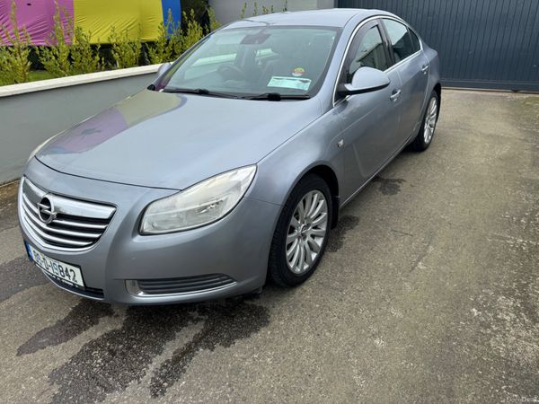 Opel Insignia Saloon, Diesel, 2009, Silver