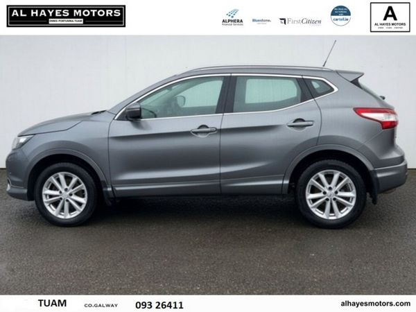 Nissan Qashqai Hatchback, Diesel, 2014, Grey