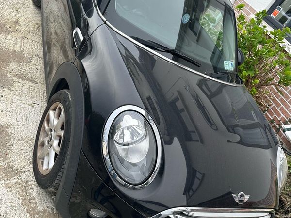 Mini Cooper Hatchback, Diesel, 2017, Black