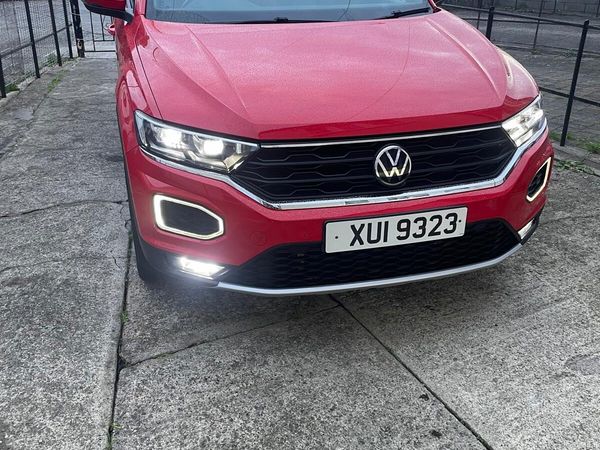Volkswagen T-Roc SUV, Petrol, 2021, Red