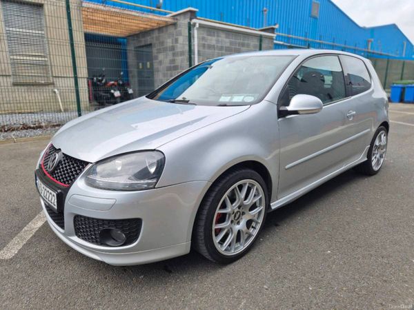 Volkswagen Golf Hatchback, Petrol, 2008, Silver