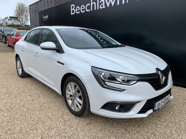 Renault Megane Saloon, Petrol, 2019, White