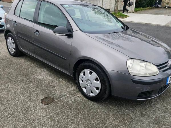Volkswagen Golf Hatchback, Diesel, 2006, Grey