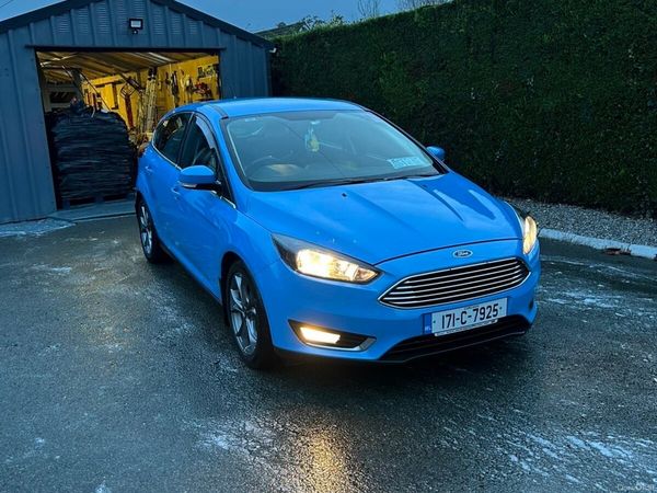 Ford Focus Hatchback, Diesel, 2017, Blue