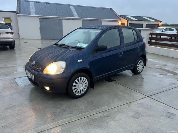 Toyota Yaris Hatchback, Petrol, 2005, Blue