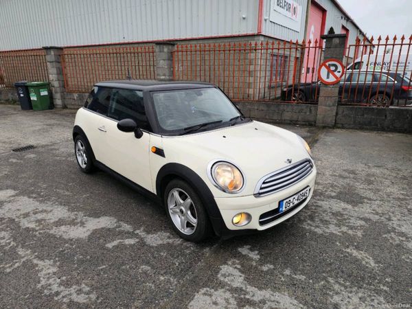 Mini Cooper Hatchback, Diesel, 2009, White