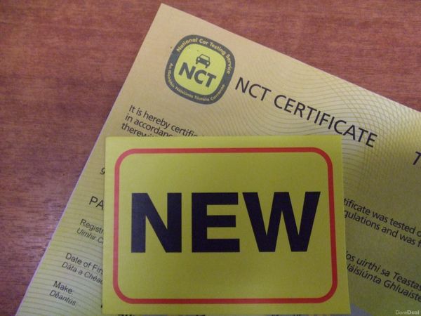 Toyota Avensis Saloon, Diesel, 2011, Blue