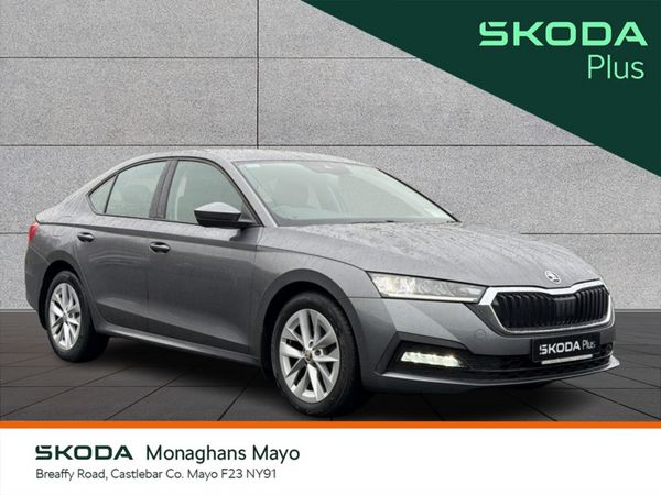 Skoda Octavia Saloon, Diesel, 2023, Grey
