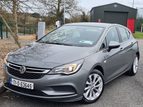 Vauxhall Astra Hatchback, Petrol, 2017, Grey