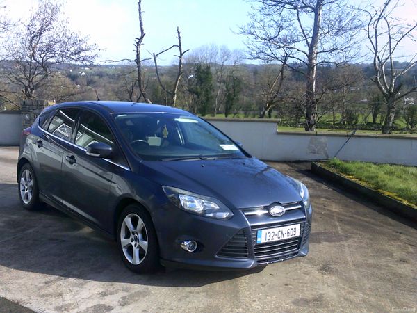 Ford Focus Hatchback, Diesel, 2013, Grey