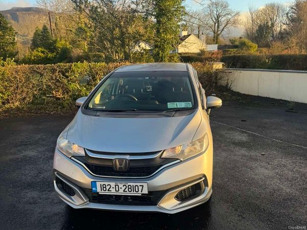 Honda Fit Hatchback, Petrol Hybrid, 2018, Silver