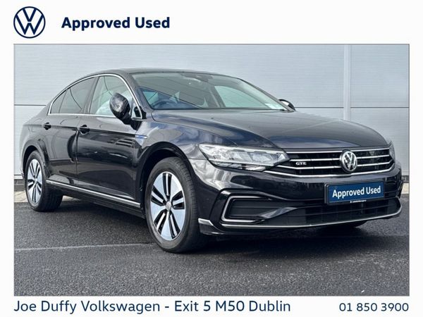 Volkswagen Passat Saloon, Petrol Plug-in Hybrid, 2020, Black