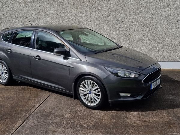 Ford Focus Hatchback, Diesel, 2015, Grey
