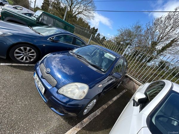 Toyota Yaris Hatchback, Petrol, 2004, Blue