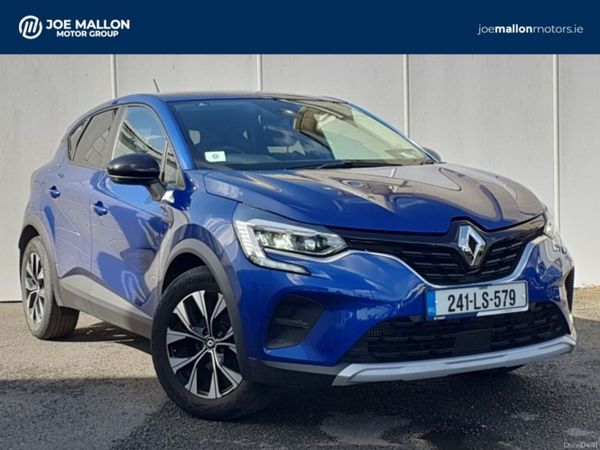 Renault Captur Hatchback, Petrol, 2024, Blue