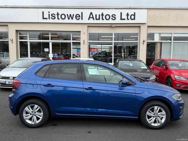 Volkswagen Polo Hatchback, Petrol, 2020, Blue
