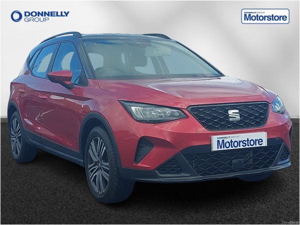 SEAT Arona Hatchback, Petrol, 2024, Red
