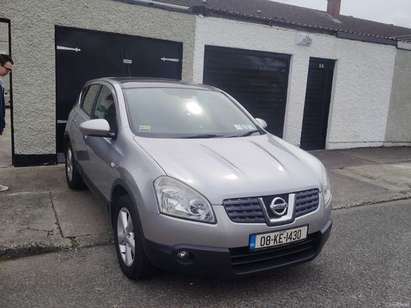 Nissan Qashqai Hatchback, Petrol, 2008, Silver