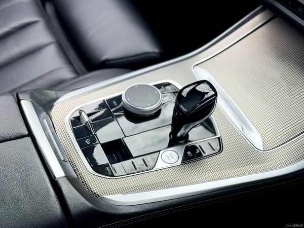 BMW X5 SUV, Petrol Plug-in Hybrid, 2021, Black