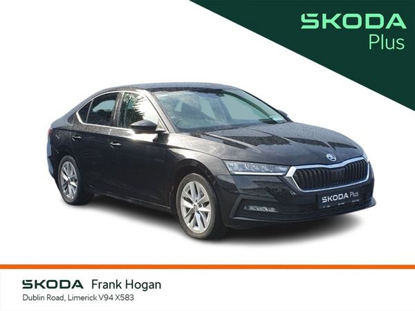 Skoda Octavia Saloon, Diesel, 2023, Black