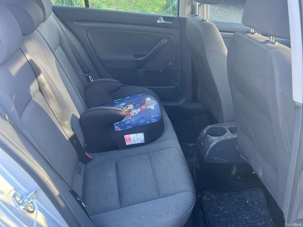 Volkswagen Golf Hatchback, Petrol, 2006, Silver