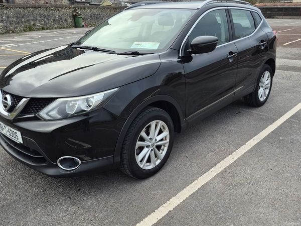 Nissan Qashqai Hatchback, Diesel, 2016, Black
