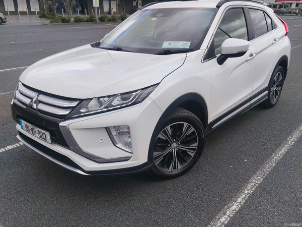 Mitsubishi Eclipse Cross Estate/Jeep, Petrol, 2018, White