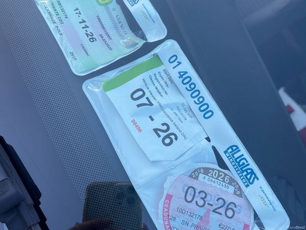 Volkswagen Polo Hatchback, Petrol, 2010, White