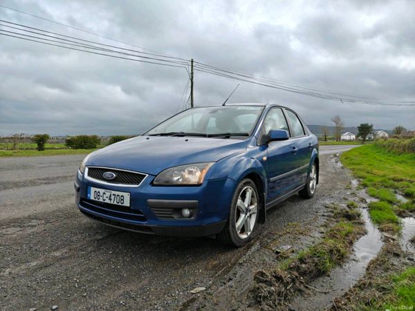 Ford Focus Saloon, Petrol, 2008, Blue