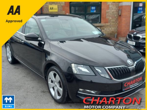Skoda Octavia Hatchback, Petrol, 2017, Black