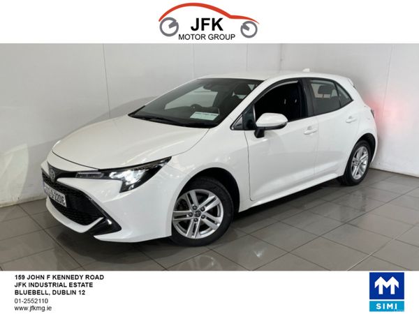 Toyota Corolla Hatchback, Petrol Hybrid, 2022, White
