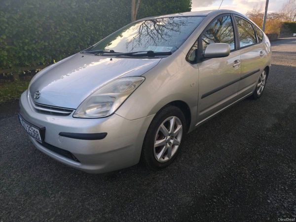 Toyota Prius Hatchback, Petrol Hybrid, 2005, Silver