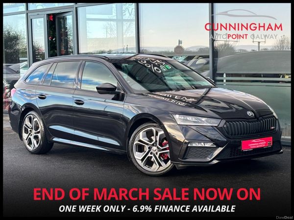 Skoda Octavia Estate, Diesel, 2022, Black