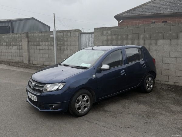 Dacia Sandero Hatchback, Diesel, 2015, Blue