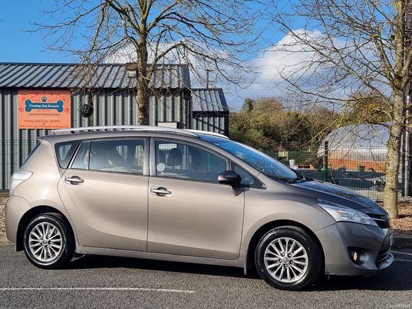 Toyota Verso MPV, Diesel, 2018, Grey
